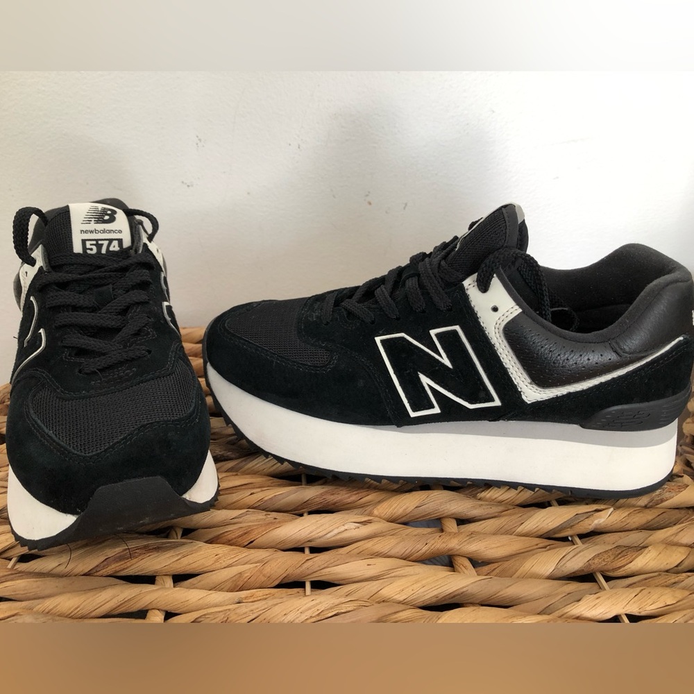 Women’s New Balance 574 Size US10W